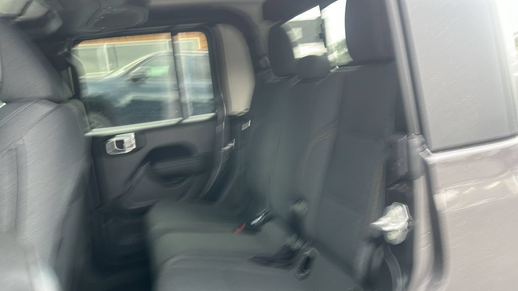 New 2026 Jeep Gladiator Sport AWD/4WD image 20