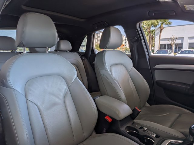 Used 2018 Audi Q3 2.0T Premium w/ Convenience Package image 19