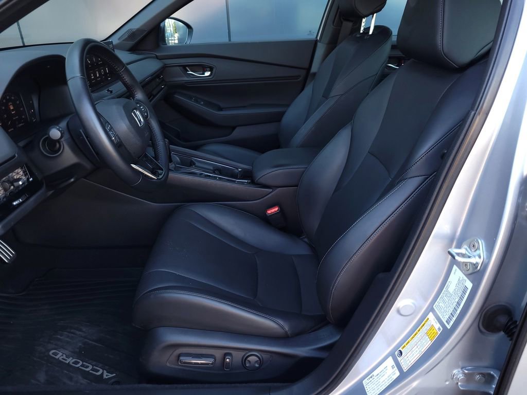 Used 2023 Honda Accord Sport image 17