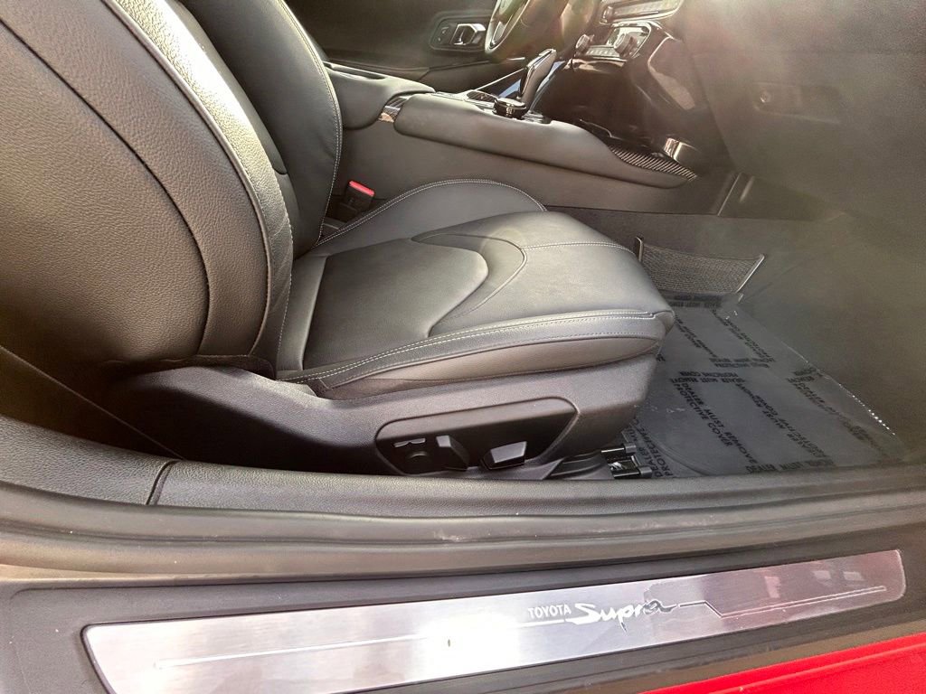 Used 2021 Toyota Supra Premium w/ Driver Assist Package RWD image 23