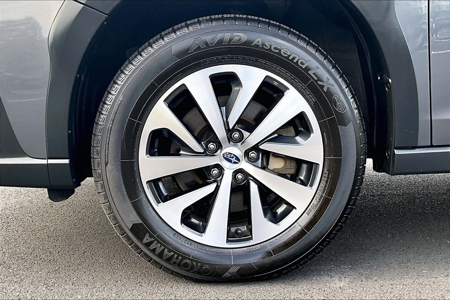 Used 2024 Subaru Outback Premium AWD/4WD image 8