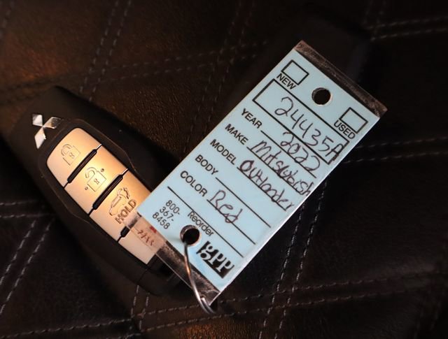 Used 2022 Mitsubishi Outlander SEL image 52