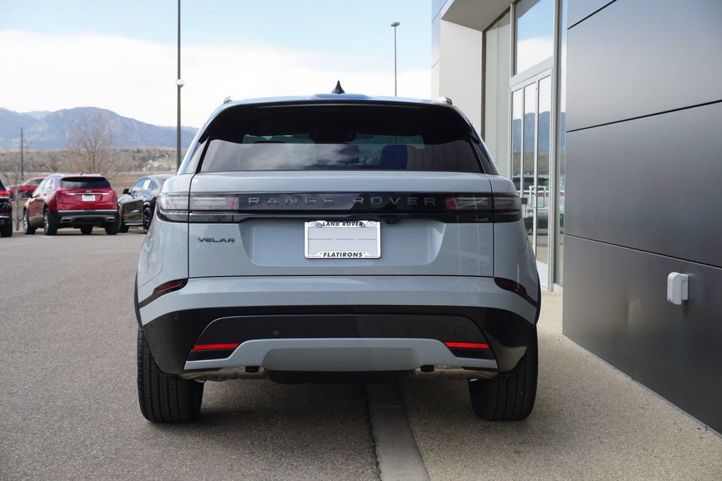 New 2026 Land Rover Range Rover Velar Dynamic SE image 6