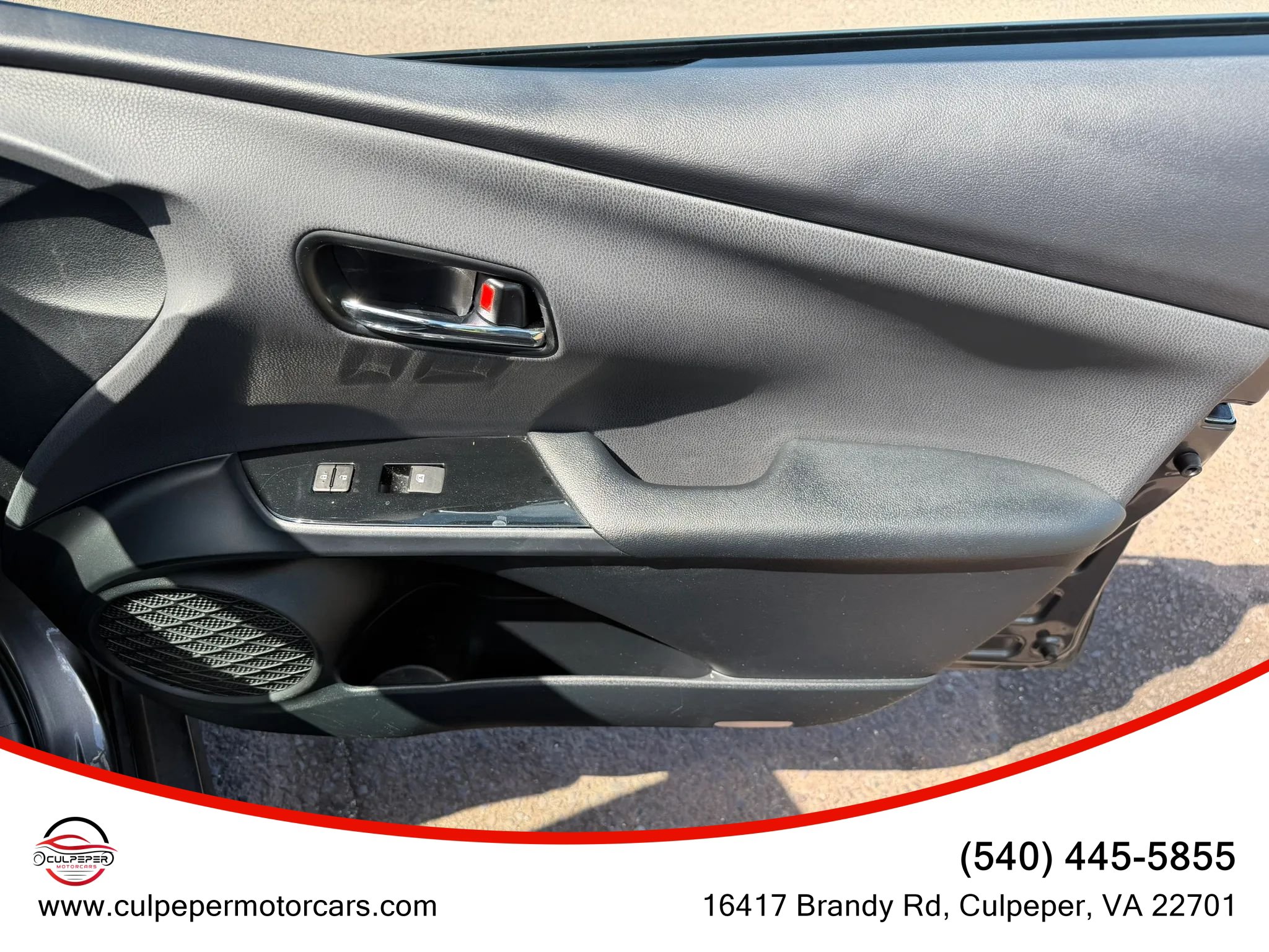 Used 2016 Toyota Prius Four w/ Advanced Technology Package FWD image 16