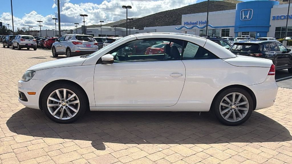 Used 2012 Volkswagen Eos Komfort FWD image 6