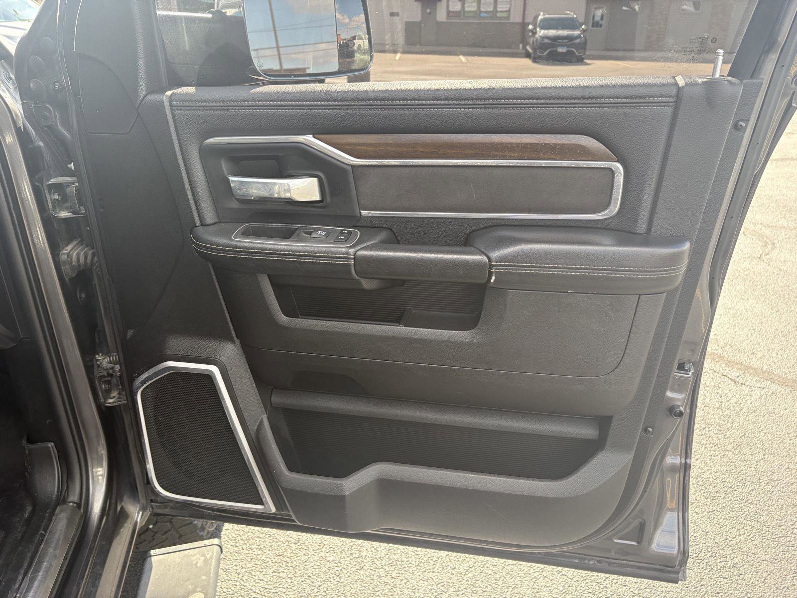 Used 2022 RAM 2500 Laramie image 17