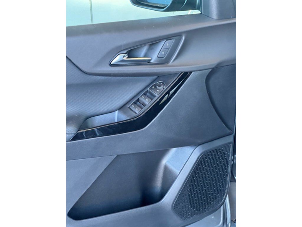 New 2026 Chevrolet Equinox ACTIV image 14