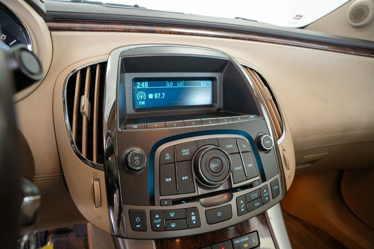 Used 2010 Buick LaCrosse CX FWD image 17