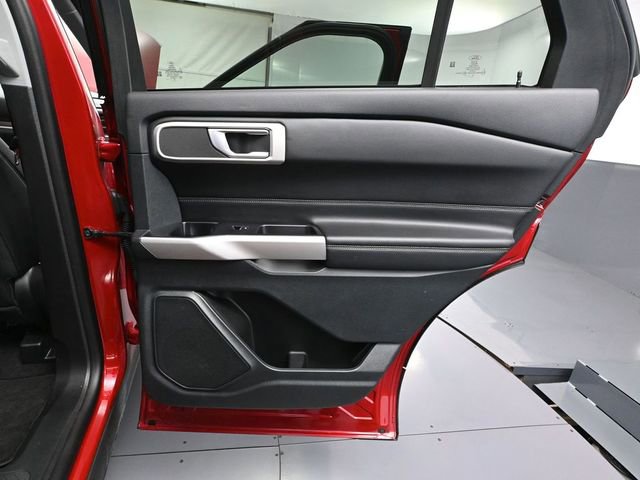 Used 2023 Ford Explorer XLT w/ Equipment Group 202A image 44