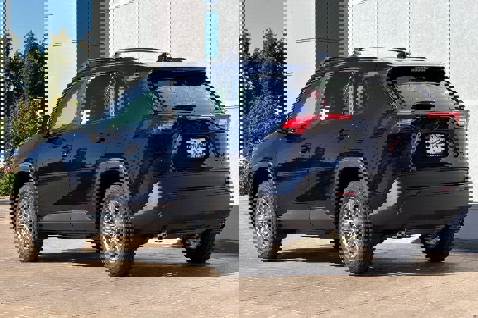 New 2025 Toyota RAV4 XLE image 6