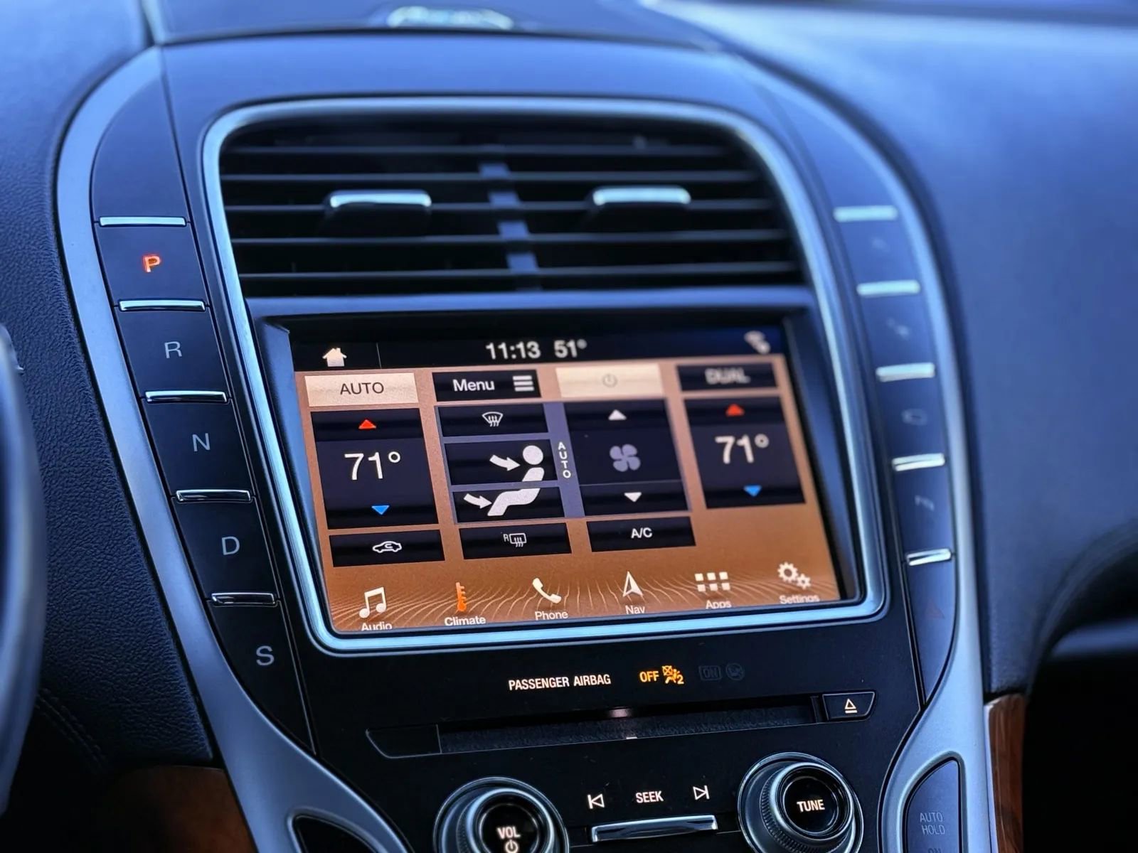 Used 2019 Lincoln Nautilus Reserve image 34