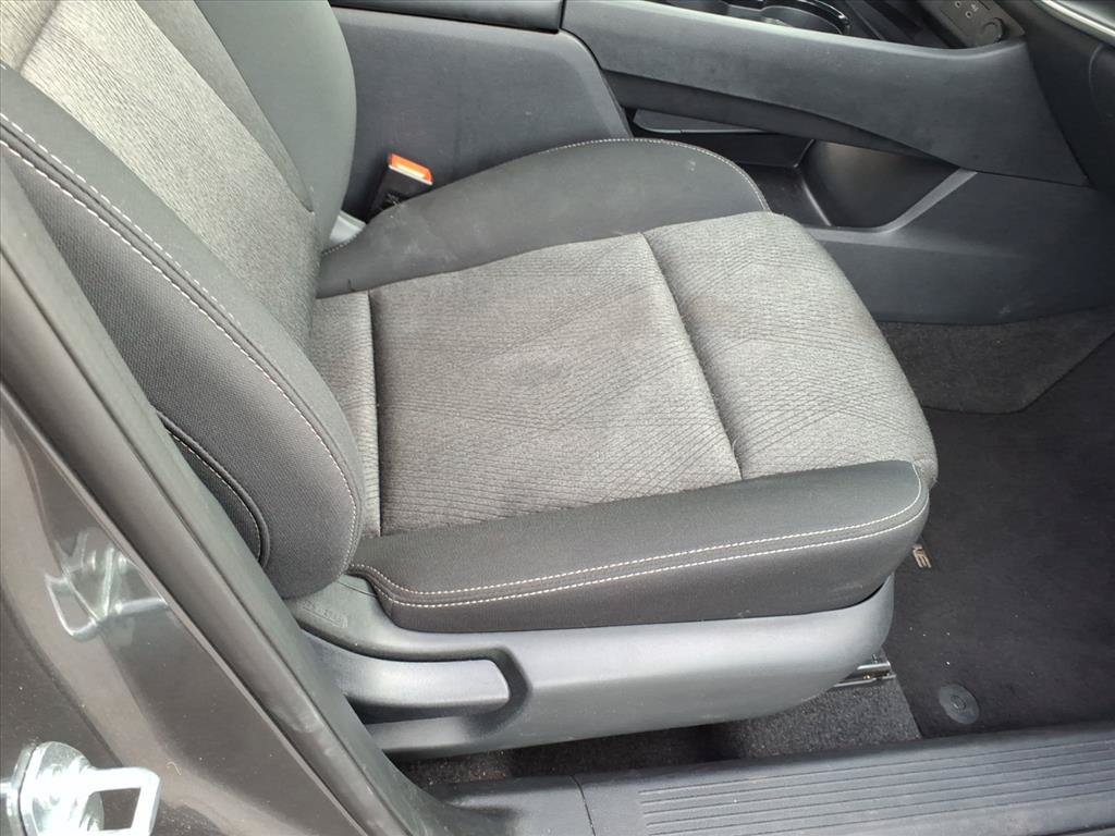 Used 2024 Nissan Rogue SV AWD/4WD image 15