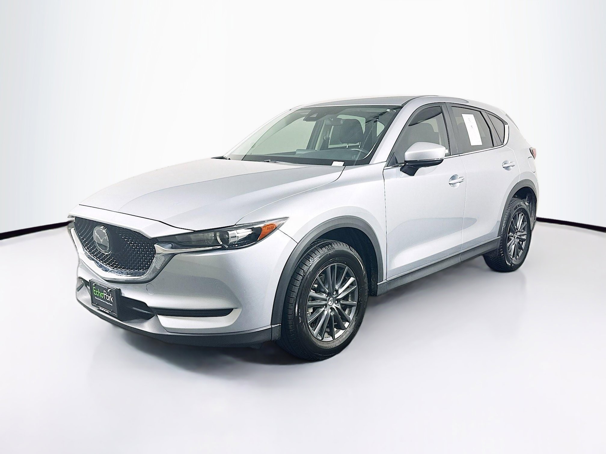 Used 2020 MAZDA CX-5 Touring FWD image 3