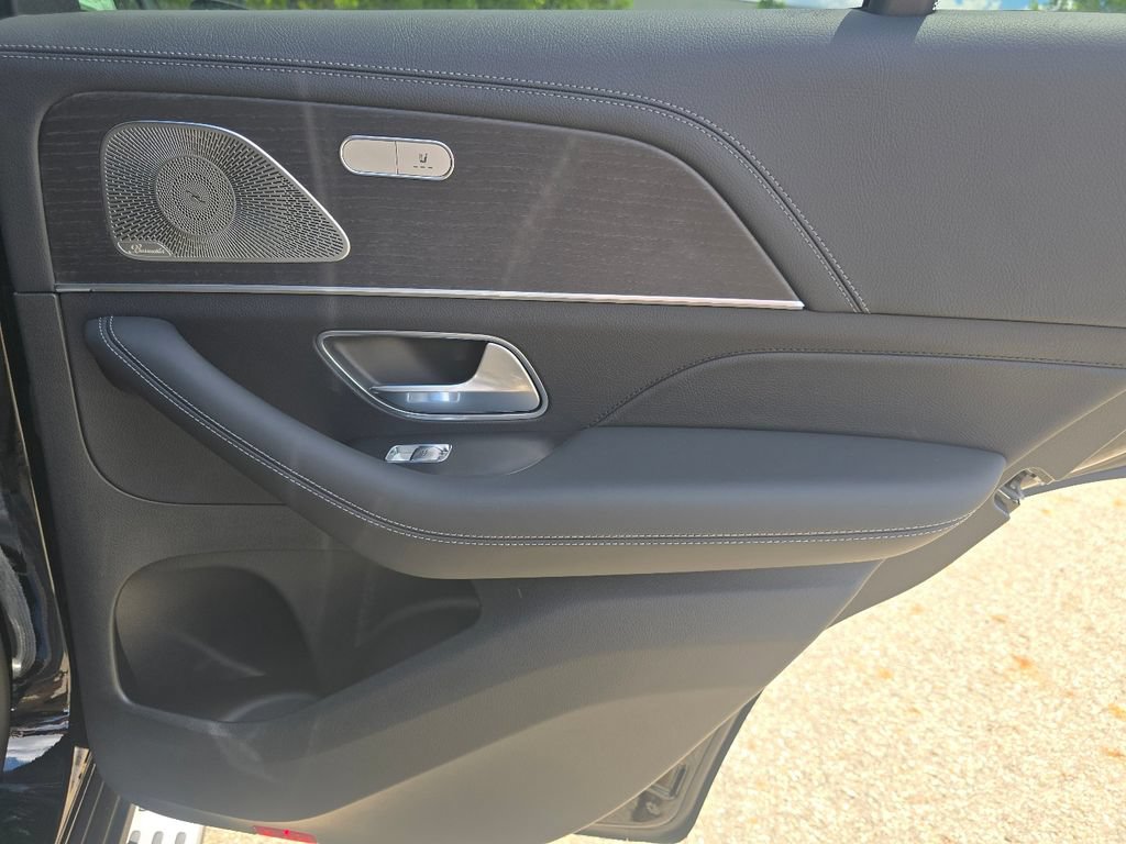 New 2026 Mercedes-Benz GLE 53 AMG 4MATIC Coupe image 23
