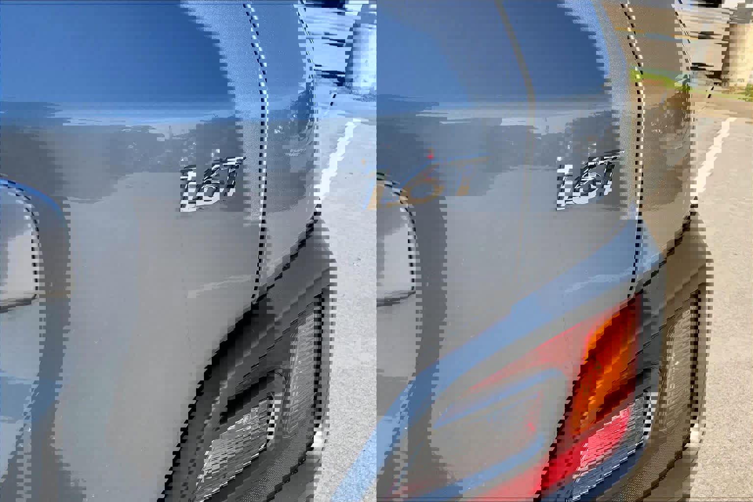 Used 2018 Hyundai Kona Limited image 9