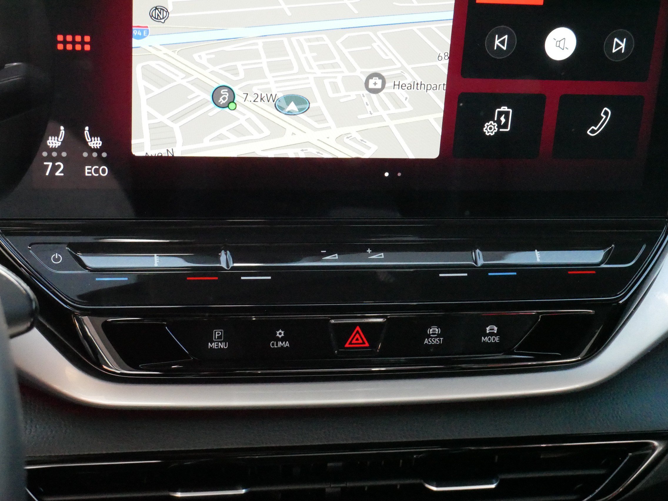 Certified 2023 Volkswagen ID.4 Pro S AWD/4WD image 23