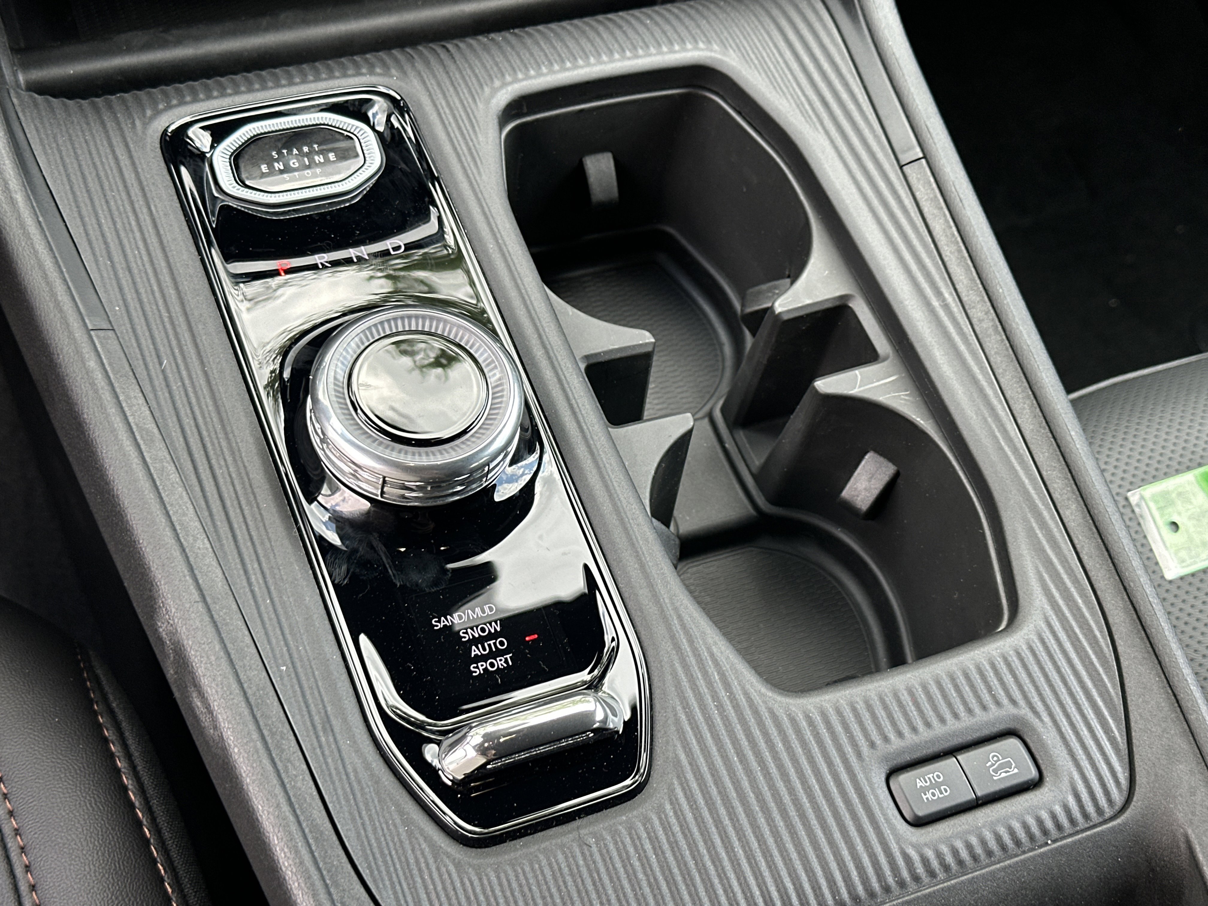 New 2026 Jeep Cherokee Limited AWD/4WD image 4