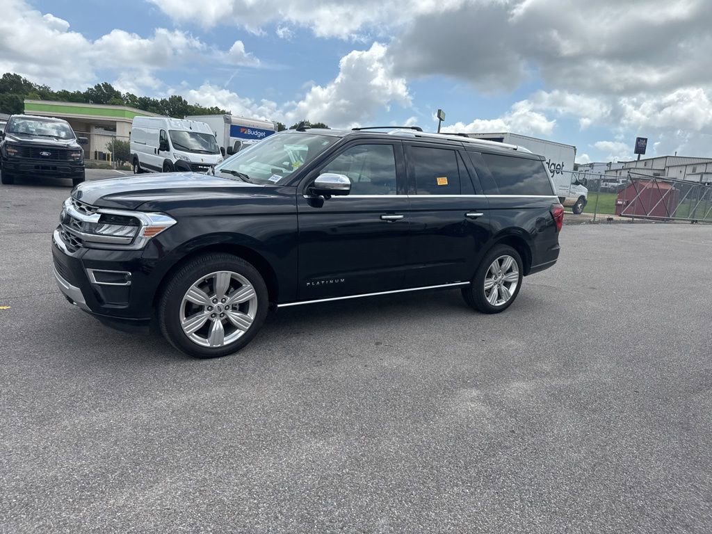 Used 2023 Ford Expedition Max Platinum AWD/4WD image 7