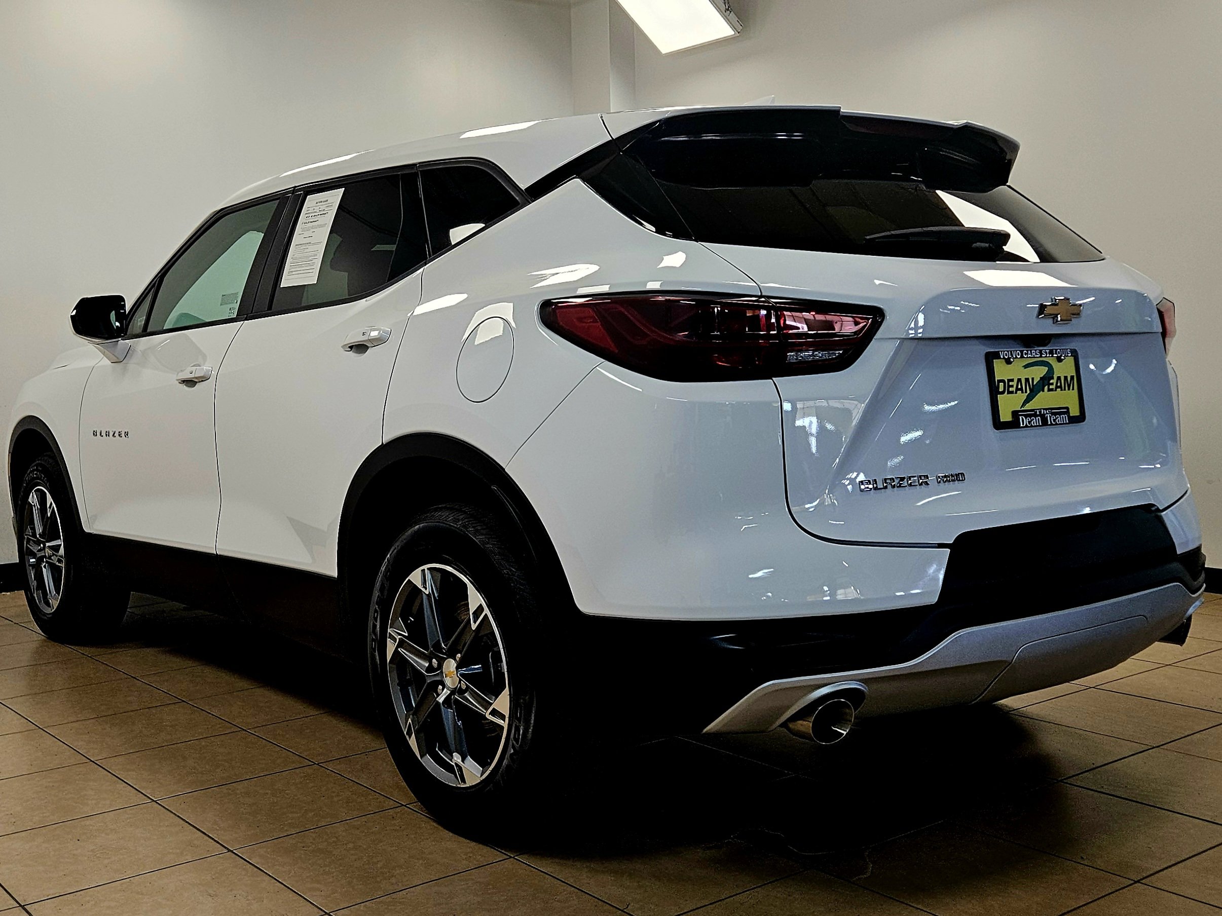 Used 2025 Chevrolet Blazer LT AWD/4WD image 4