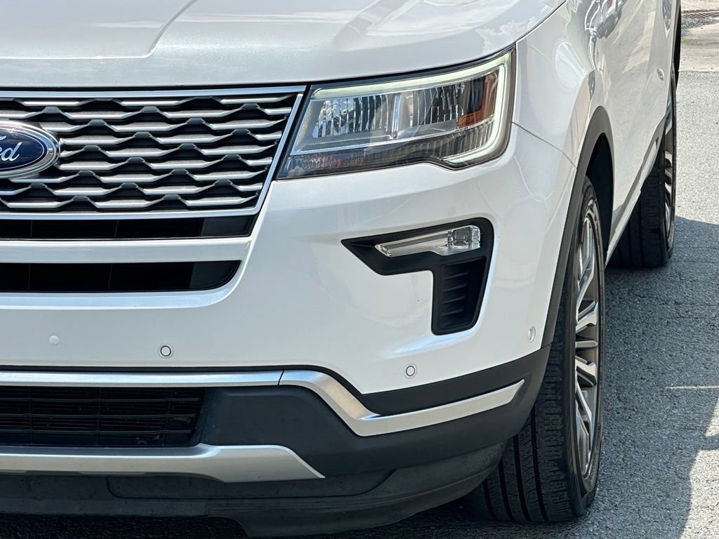 Used 2018 Ford Explorer Platinum AWD/4WD image 48