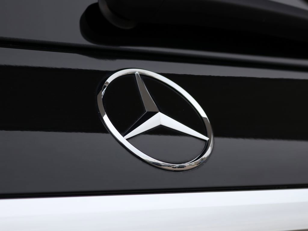 Used 2025 Mercedes-Benz GLS 450 4MATIC image 34