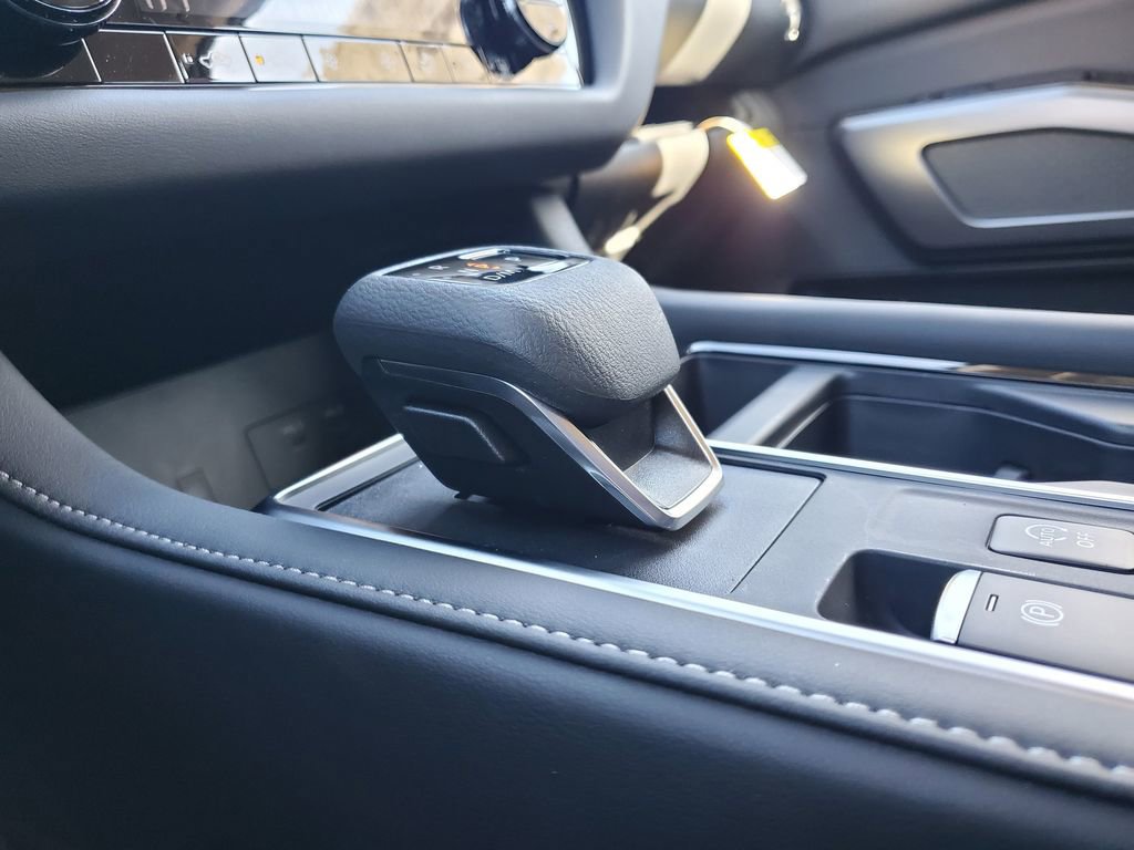 New 2026 Nissan Pathfinder SL image 26