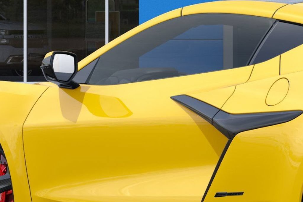 New 2025 Chevrolet Corvette E-Ray w/ ZER Performance Package AWD/4WD image 14