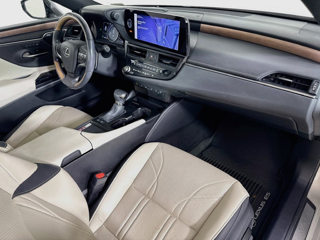 Certified 2024 Lexus ES 300h Ultra Luxury w/ Accessory Package (Z2) FWD image 30