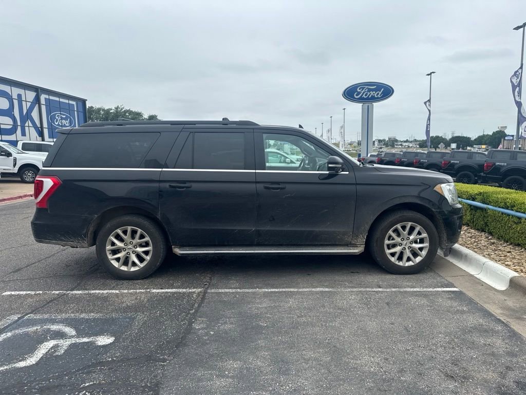 Used 2020 Ford Expedition Max XLT w/ Equipment Group 202A RWD image 4