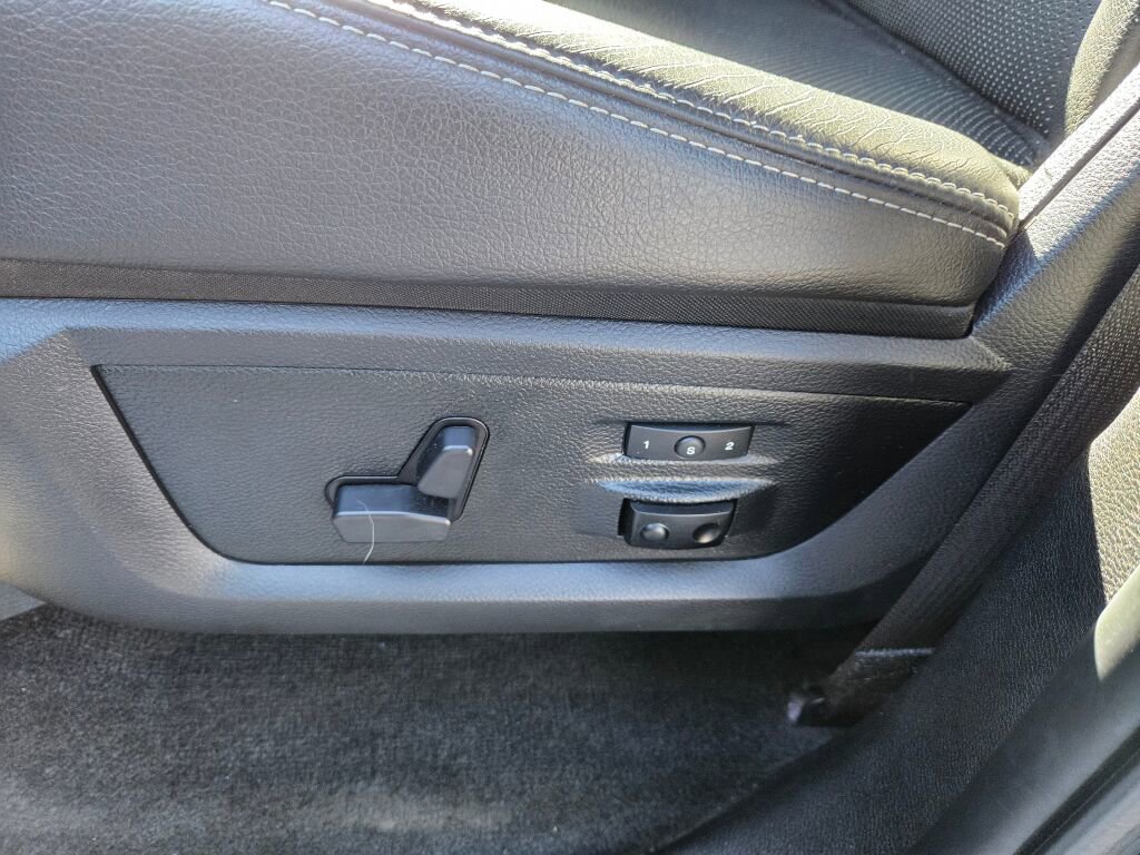 Used 2017 RAM 3500 Laramie image 18