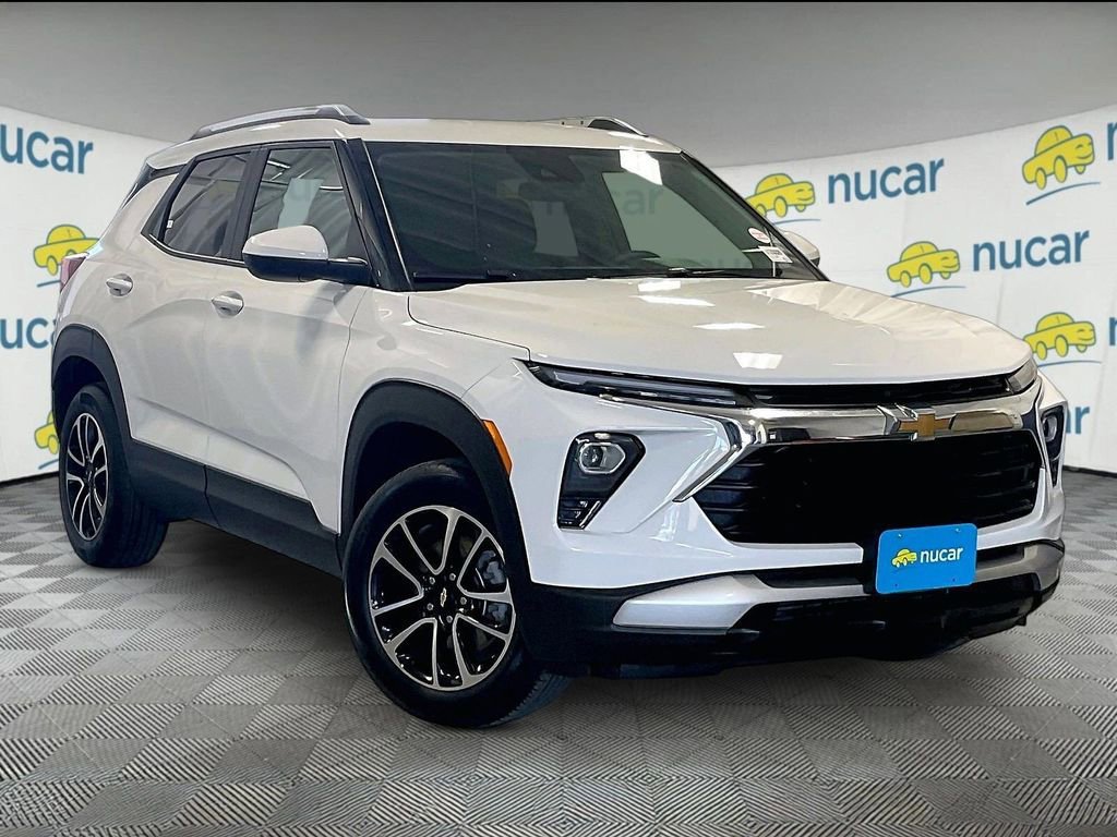 Used 2025 Chevrolet TrailBlazer LT