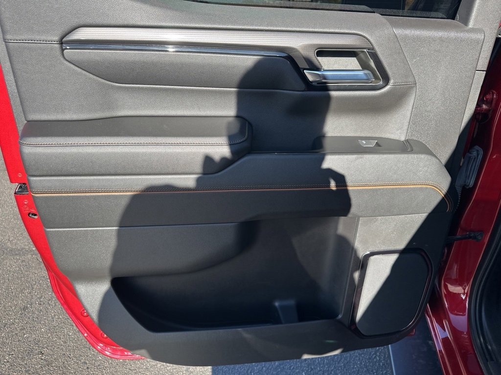 Used 2023 GMC Sierra 1500 AT4 w/ Technology Package image 21