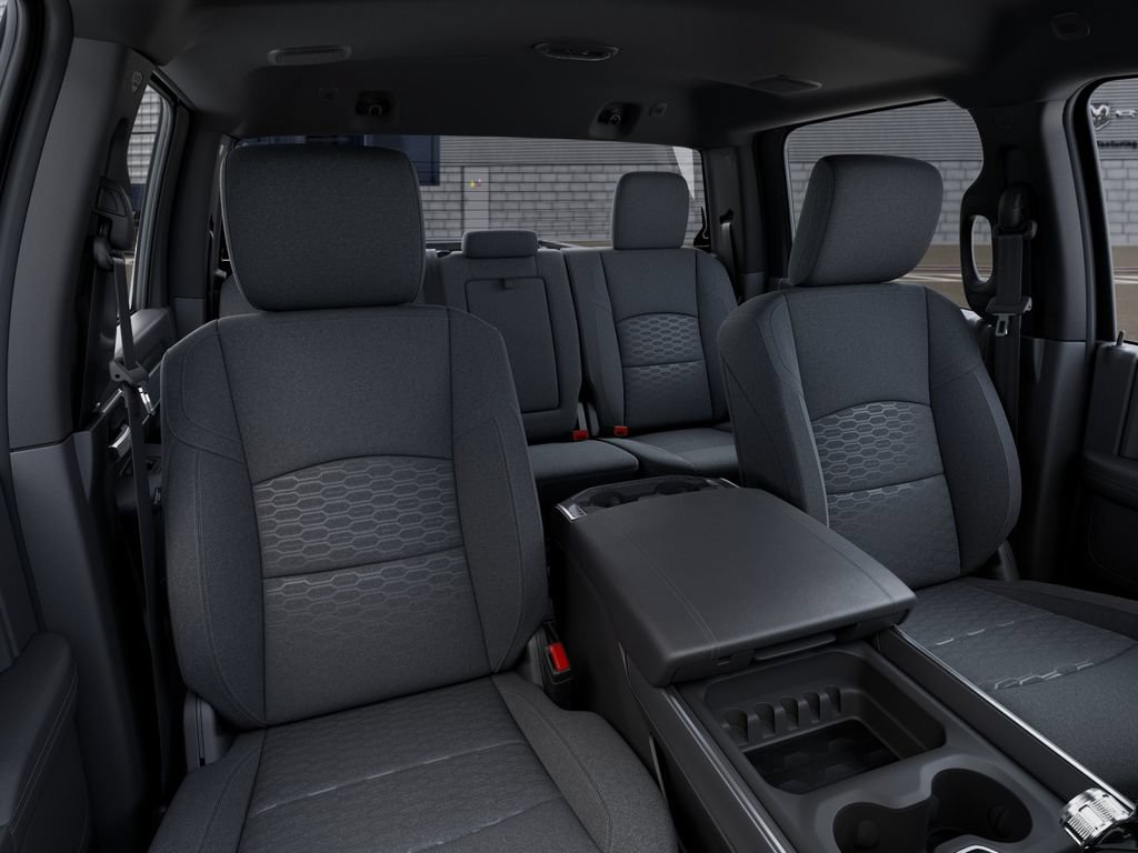 New 2026 RAM 2500 Big Horn AWD/4WD image 17