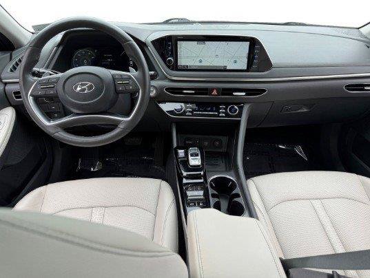 Used 2023 Hyundai Sonata Limited FWD image 3