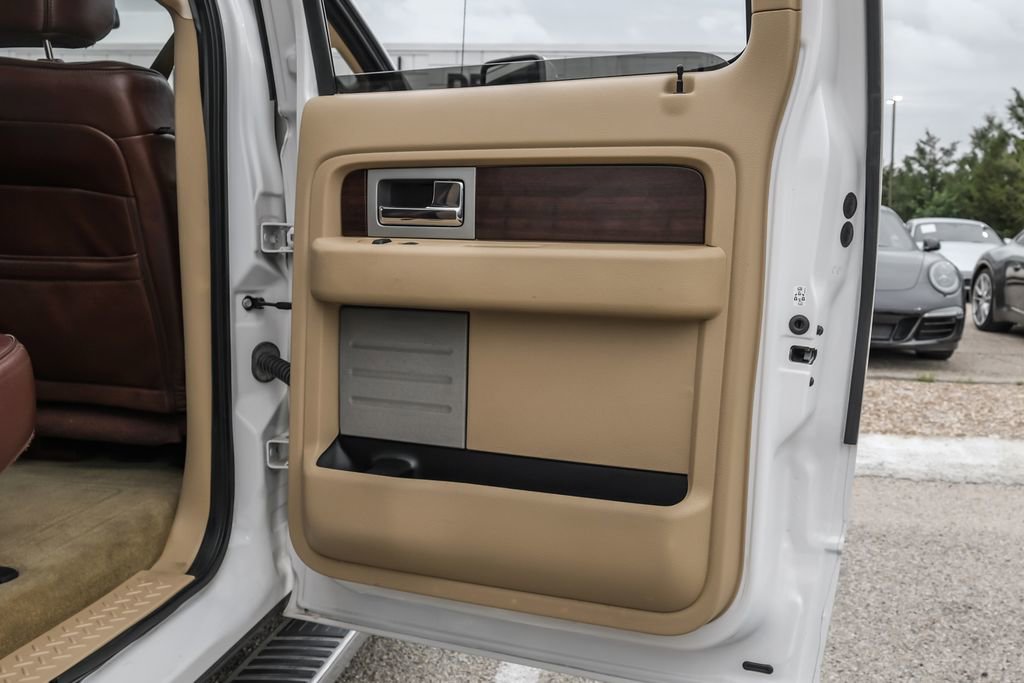 Used 2014 Ford F150 King Ranch w/ King Ranch Luxury Package RWD image 48