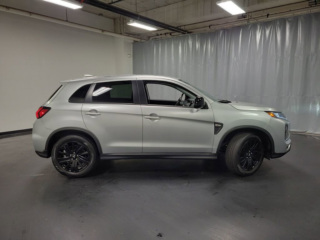 Used 2025 Mitsubishi Outlander Sport AWD image 9