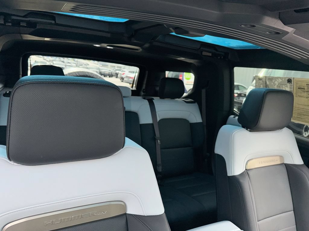 Used 2024 GMC Hummer EV 3X w/ Omega Edition AWD/4WD image 34