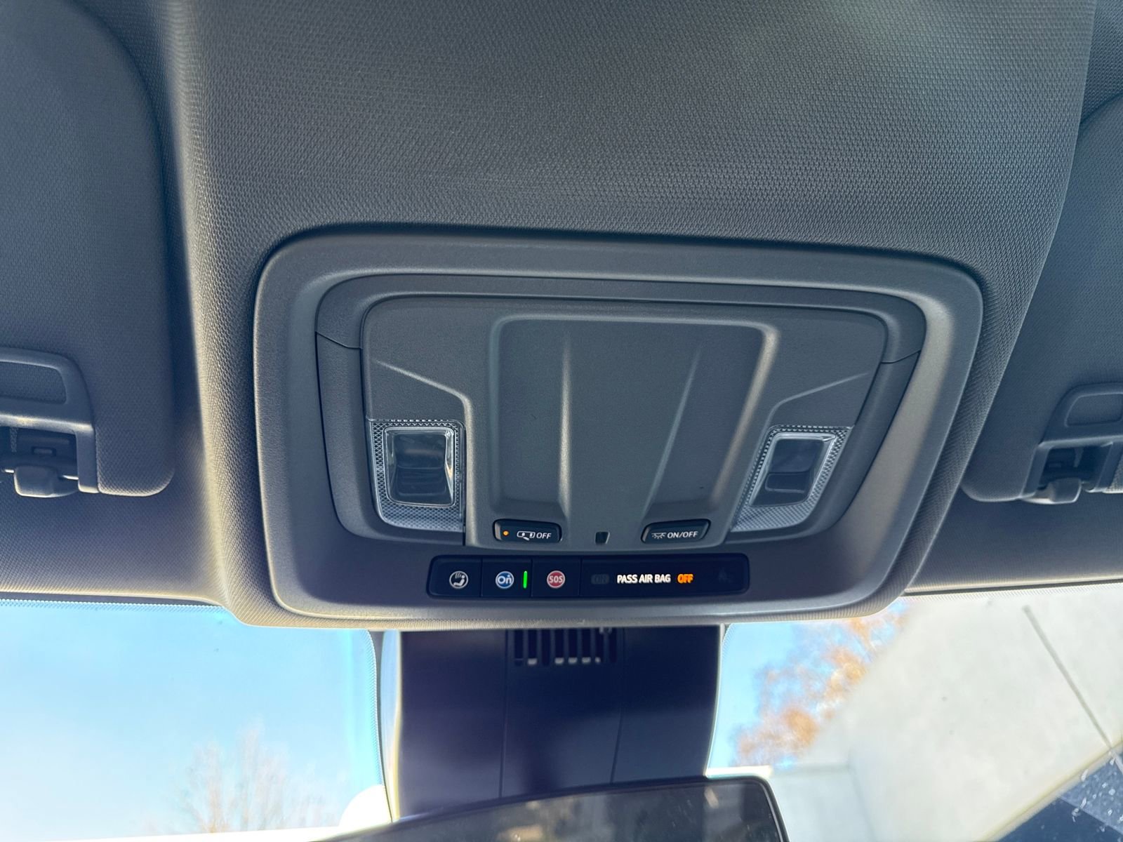 Used 2023 GMC Sierra 1500 SLE image 21