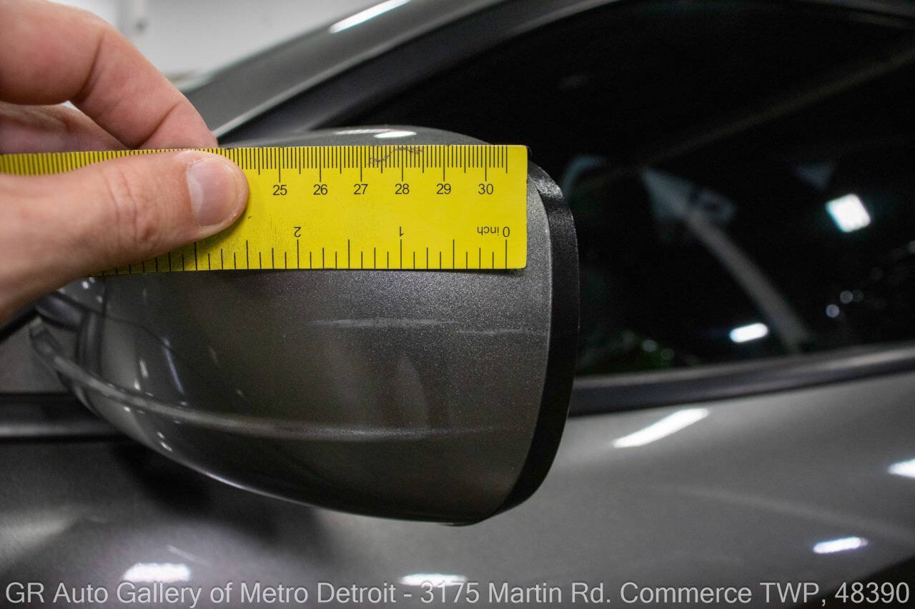 Used 2011 Dodge Charger R/T RWD image 25