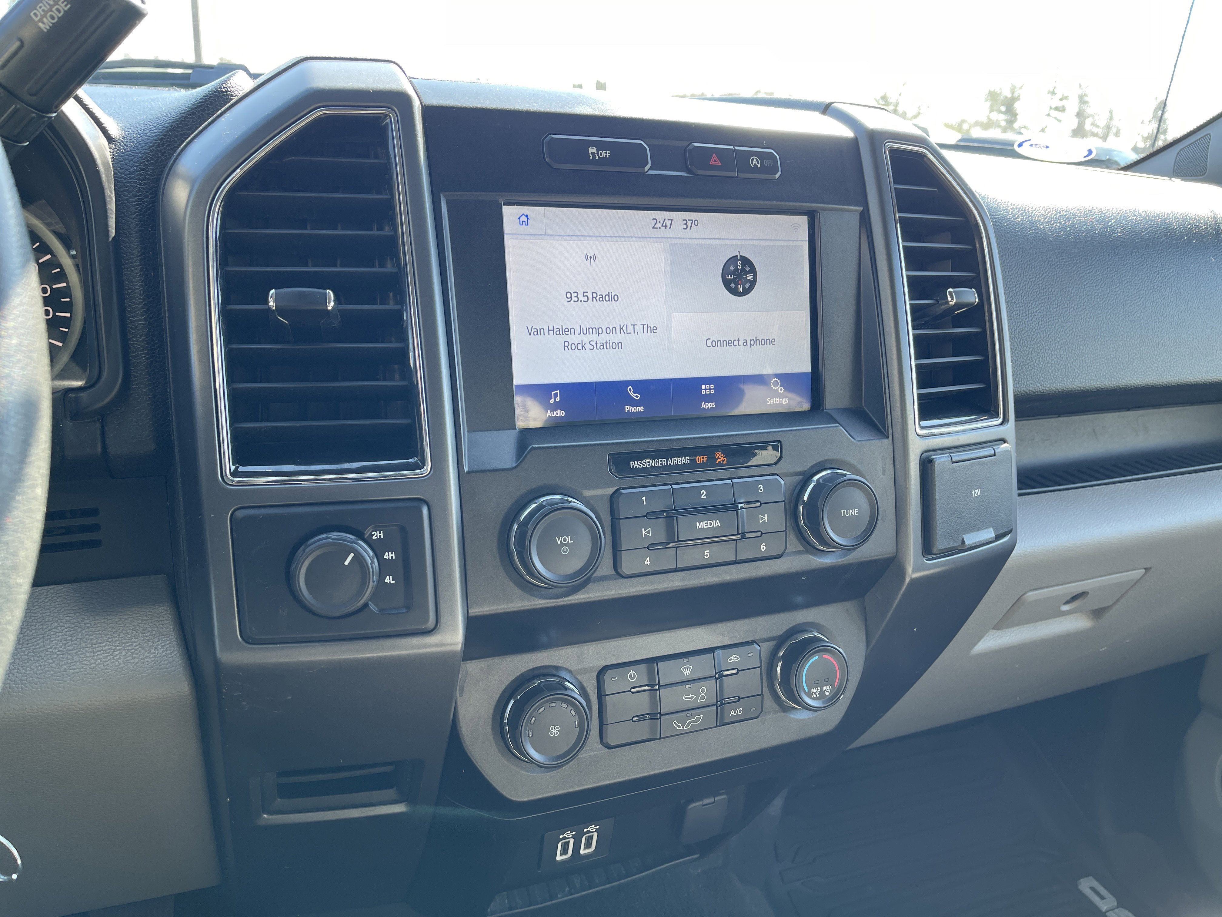 Used 2020 Ford F150 XLT image 15