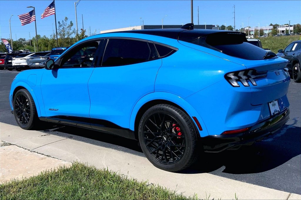 Used 2022 Ford Mustang Mach-E GT AWD/4WD image 2