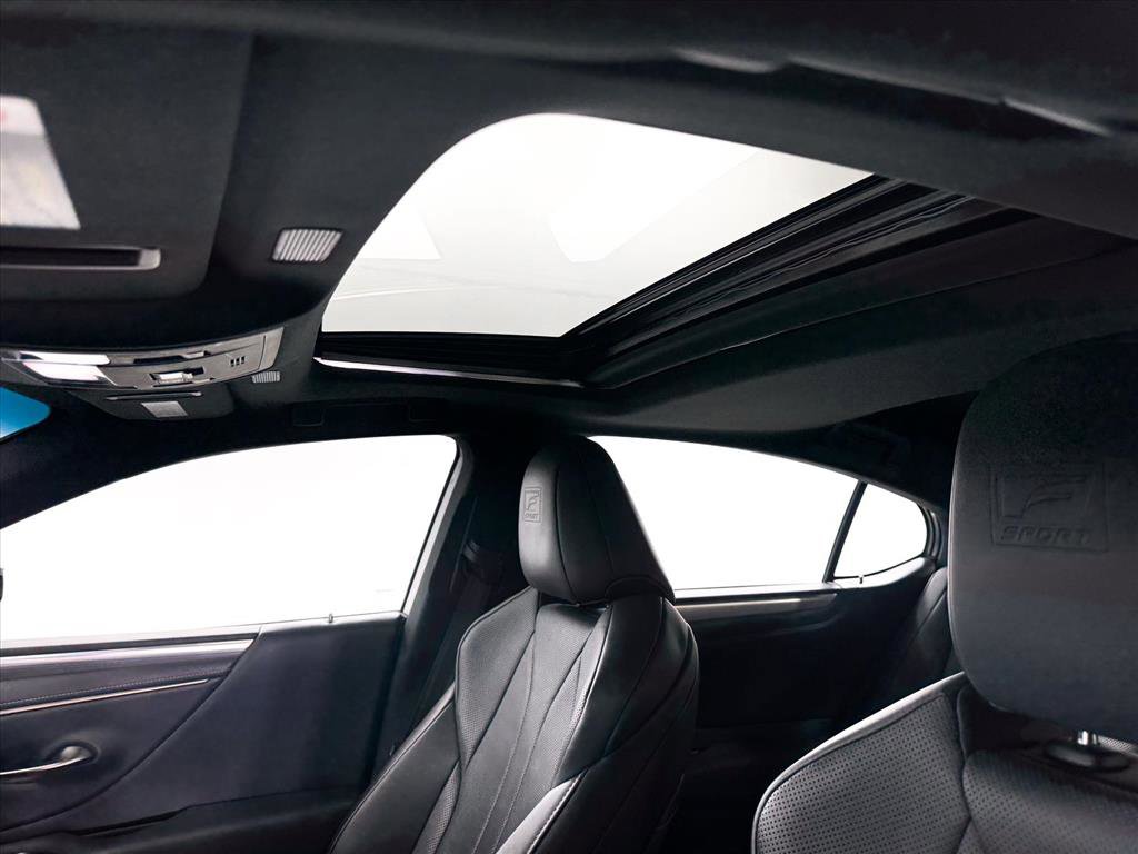 Used 2019 Lexus ES 350 image 5