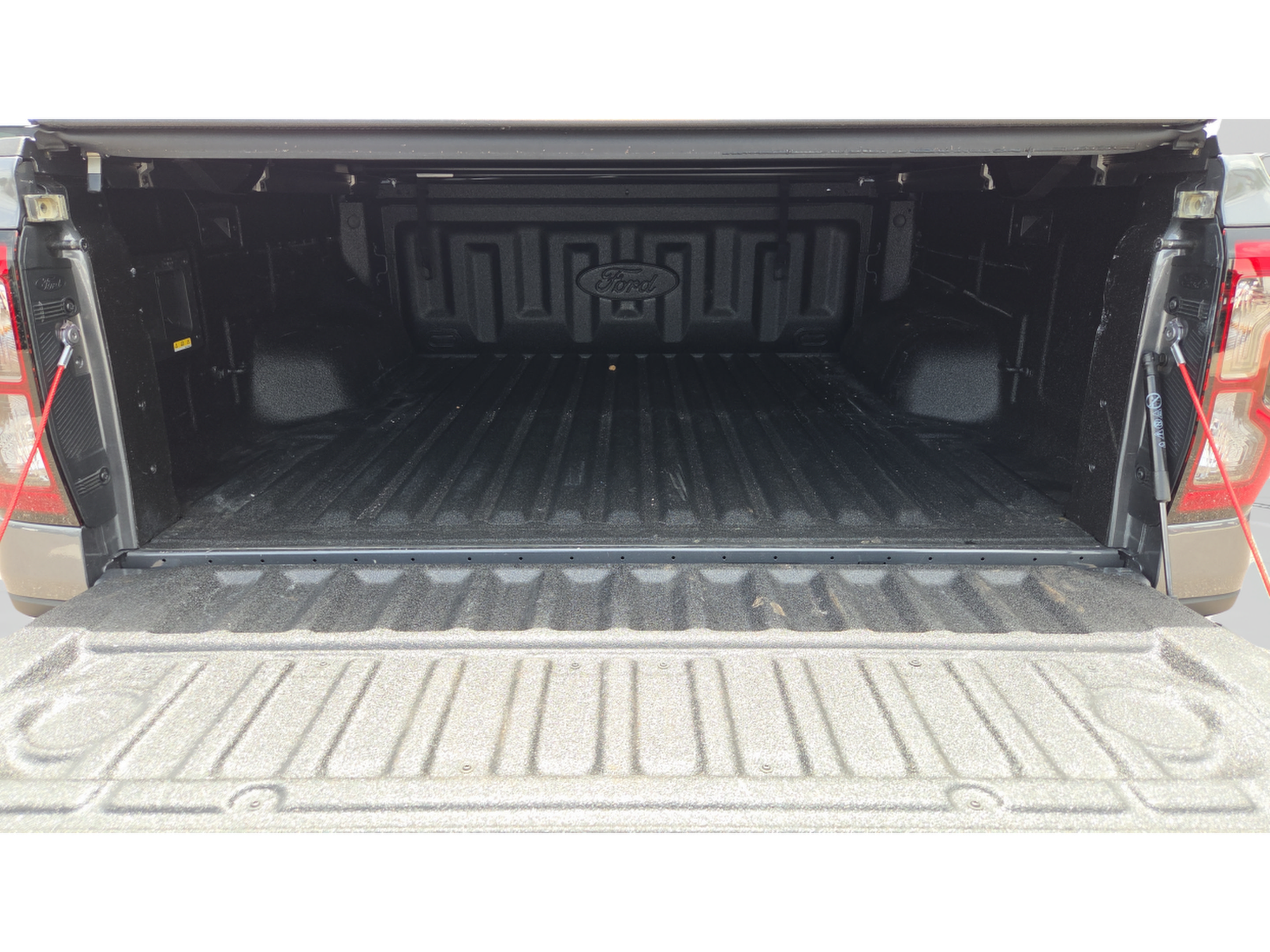 Used 2024 Ford Ranger Lariat w/ Trailer Tow Package RWD image 9