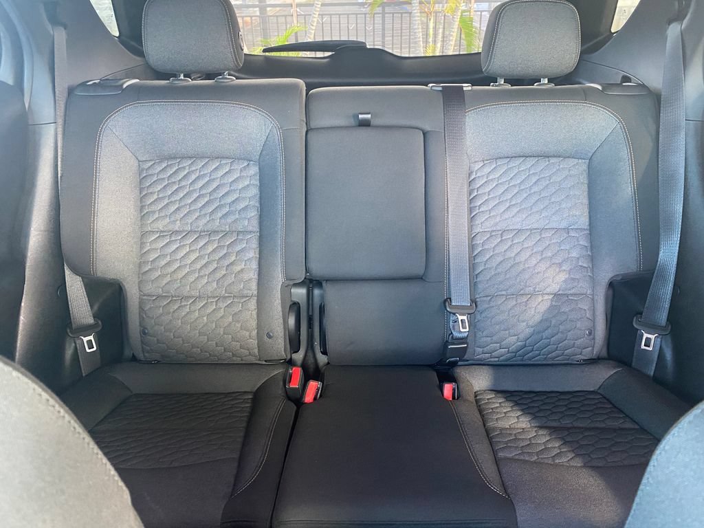 Used 2019 Chevrolet Equinox LT AWD/4WD image 36