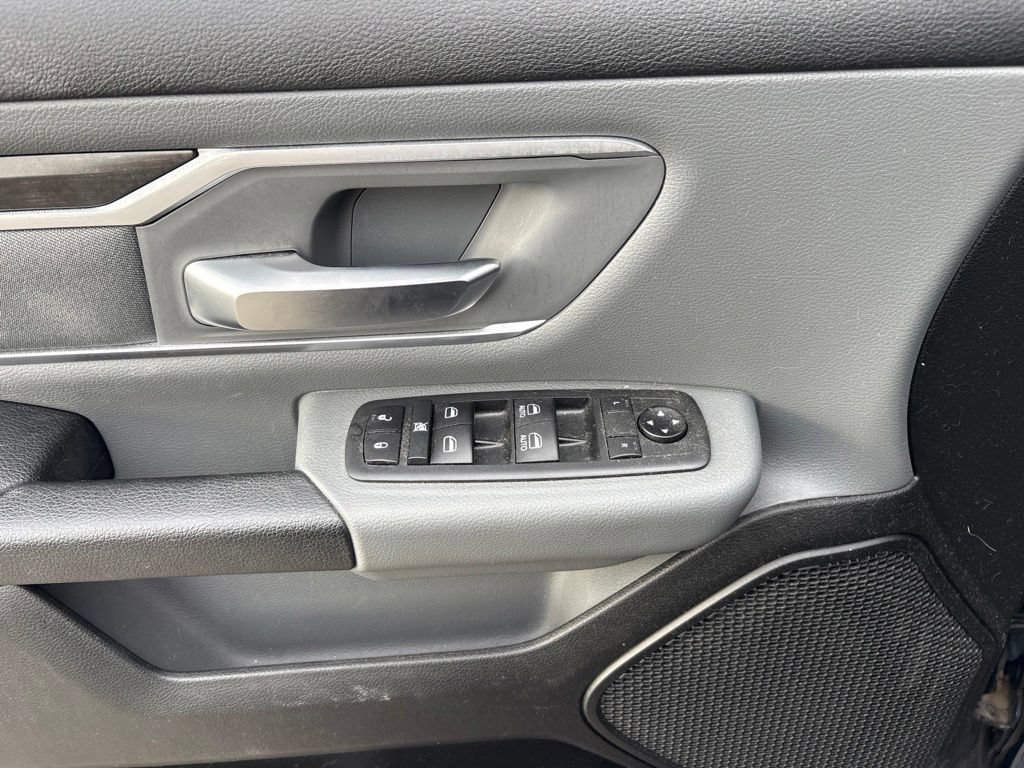 Used 2020 RAM 1500 Big Horn AWD/4WD image 16