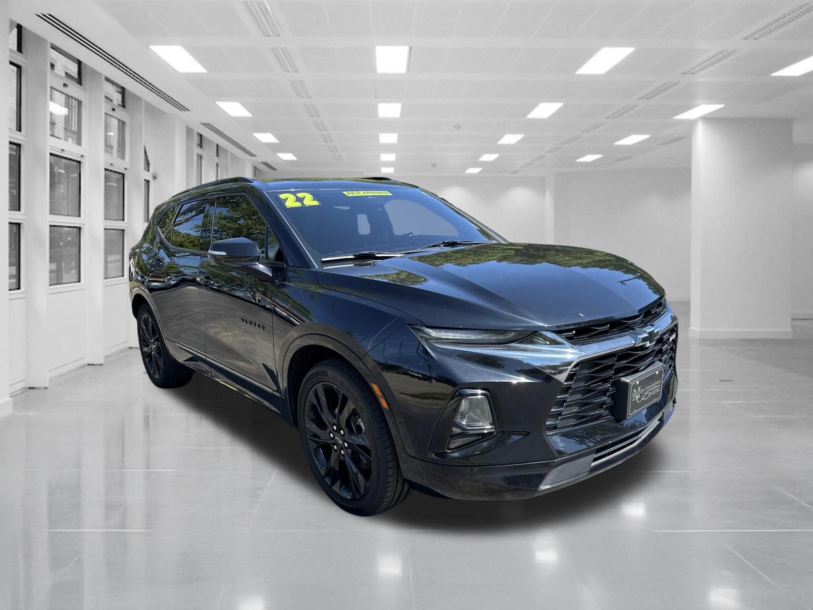 Used 2022 Chevrolet Blazer RS w/ Enhanced Convenience Package FWD image 3