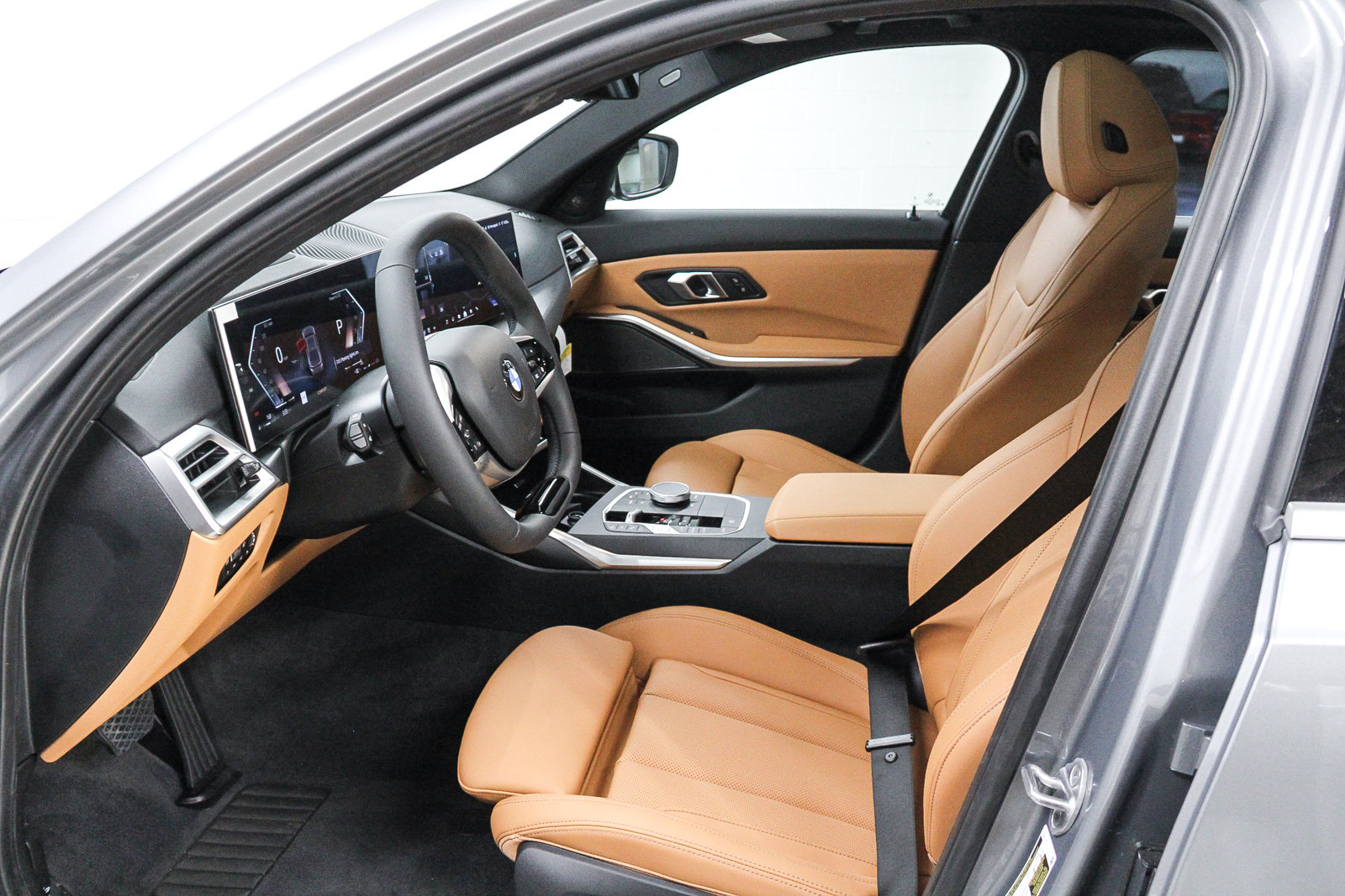 New 2026 BMW 330i Sedan w/ Premium Package RWD image 19