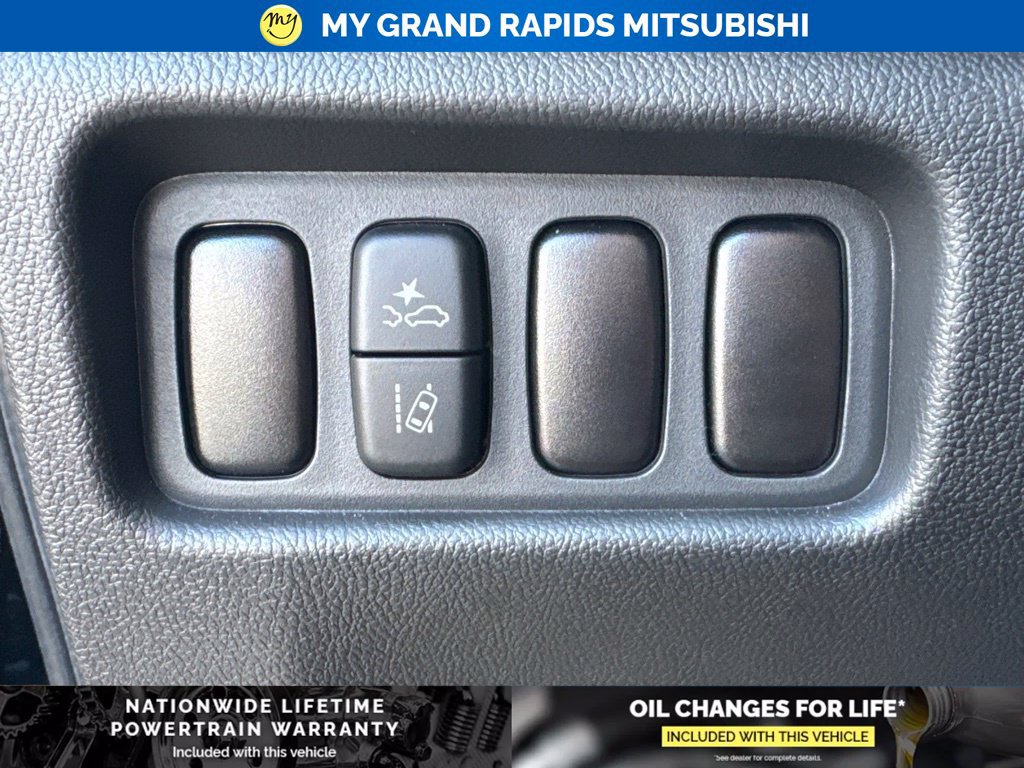 New 2027 Mitsubishi Outlander Sport LE AWD/4WD image 14