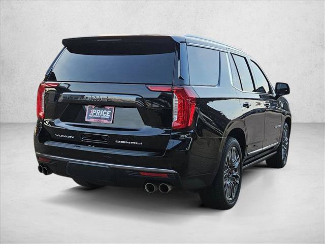 Used 2023 GMC Yukon Denali Ultimate w/ LPO, Floor Liner Package AWD/4WD image 5