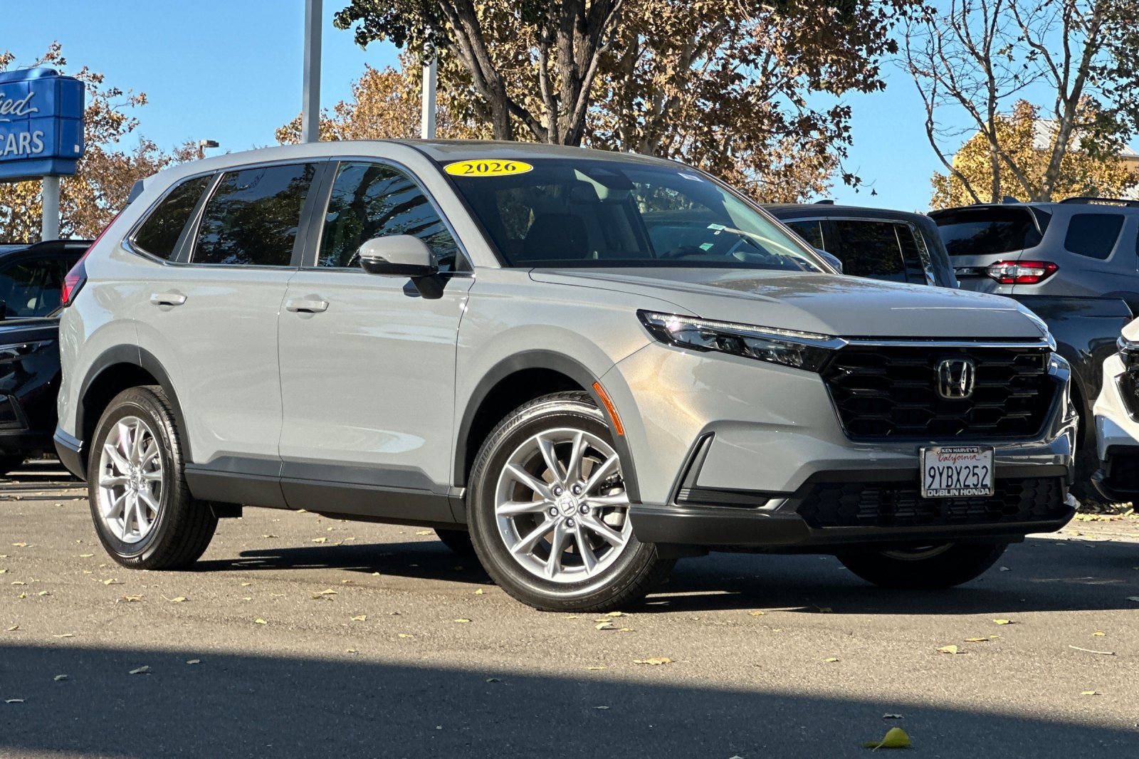 Used 2026 Honda CR-V EX image 2